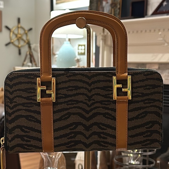 RARE Authentic Fendi Roma S.A.S. FF Vintage Top Handle Wallet Clutch, STUNNING - Picture 4 of 16